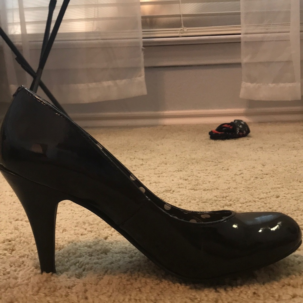 Shiny black high heels